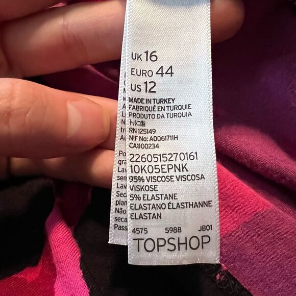 Top shop patterned midi dress with open back.‎ - Picture 6 of 10